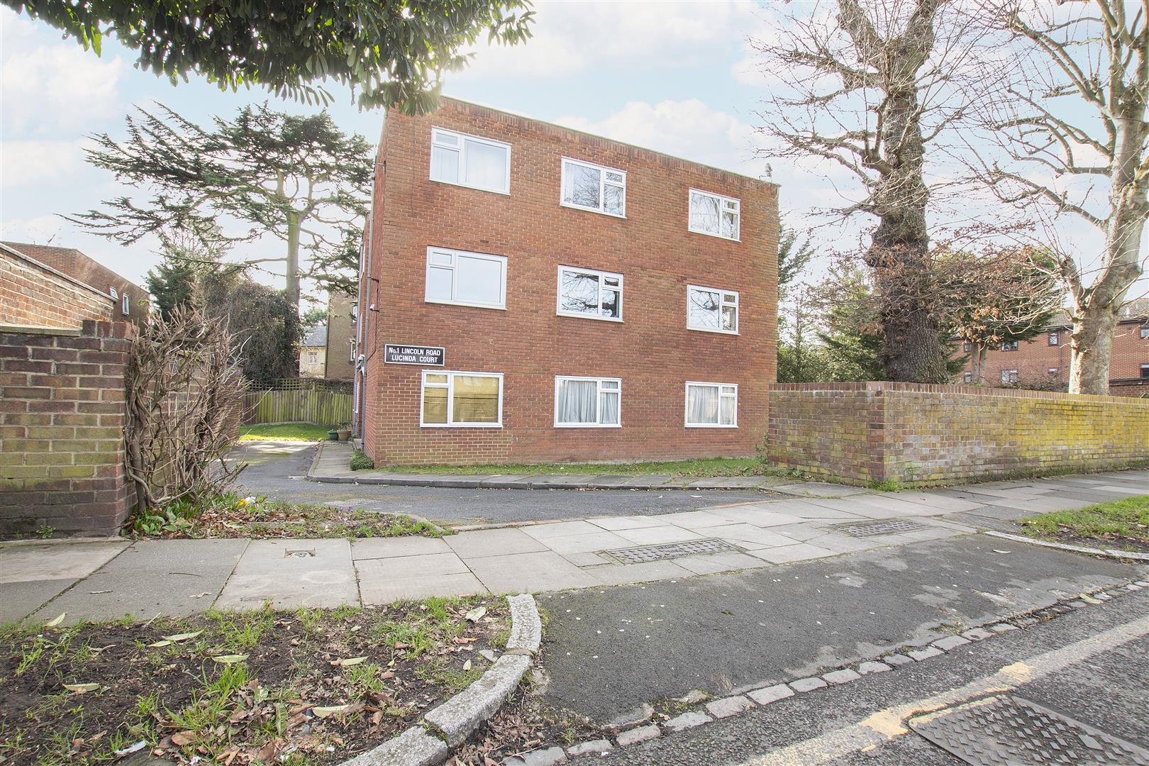 Lincoln Road, Enfield Lanes Estate Agents